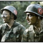 Loafing and Camouflage I4 - I4 Loufa Kai Apallagi Backstage 011